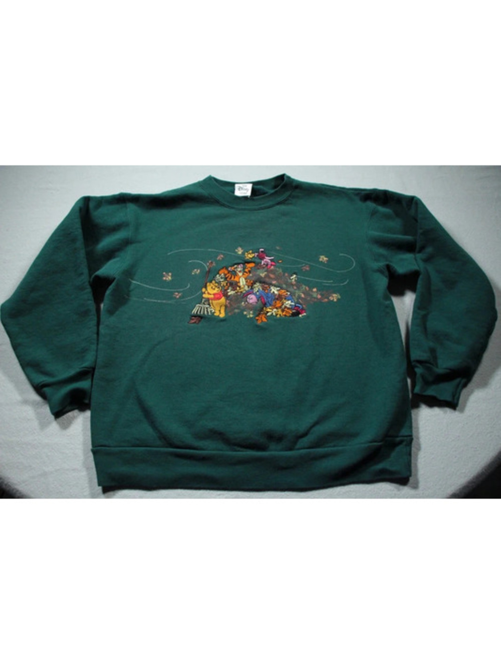 Vintage Women's Winnie the Pooh Fall Autumn Sweatshirt M The Disney Store